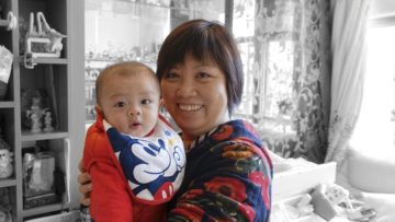 湊仔容易湊孫難