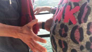 跟孩子笑談性教育