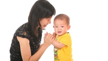 小朋友叫極唔聽