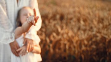 離異家庭的孩子-乖巧懂事-WP